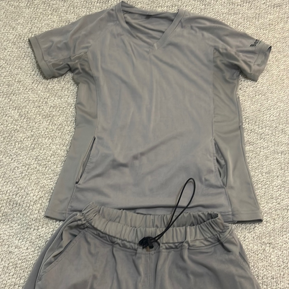 light gray soft scrubs set by BeneFIT